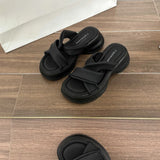 Girlfairy Women's Heart Decor Platform Sandals, Casual Cross Strap Summer Shoes, Comfortable Slip On Sandals