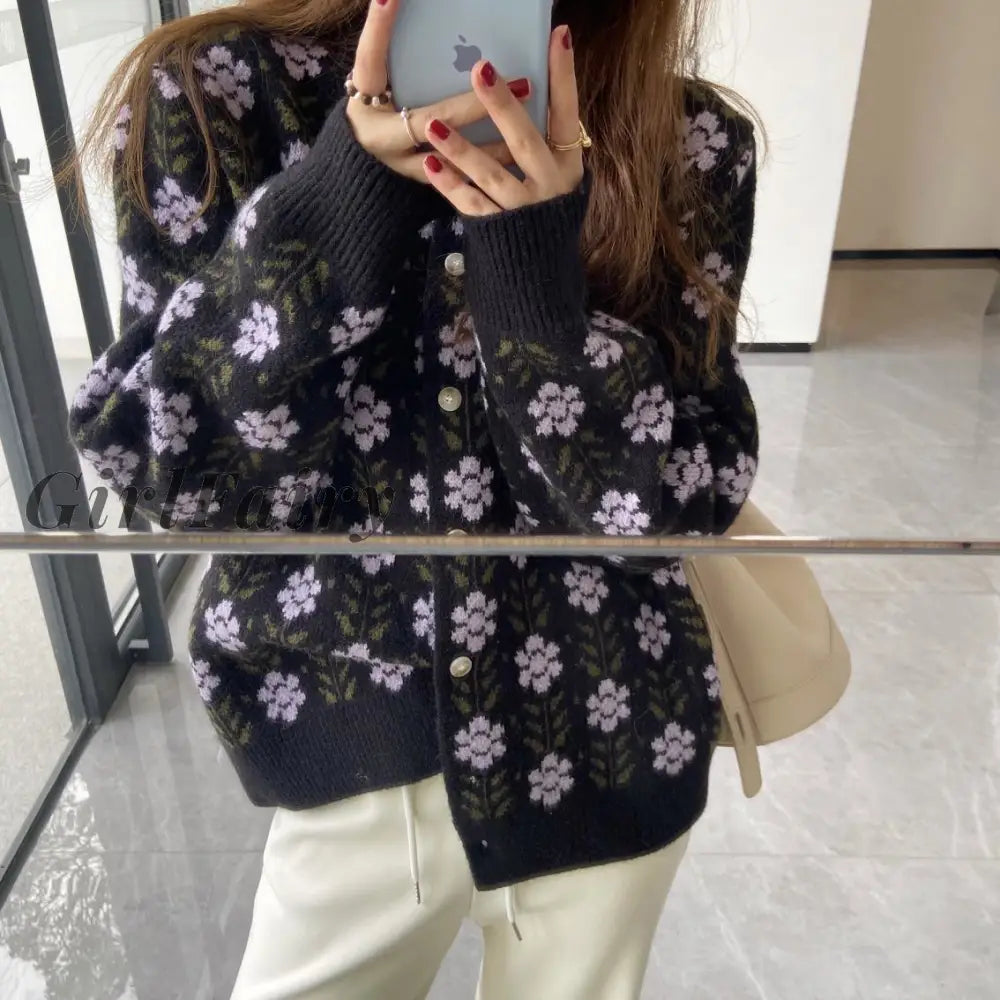 Spring Autumn Womens Cardigan Sweater Round Neck Long-Sleeved Breasted Soft Floral Kawaii Loose